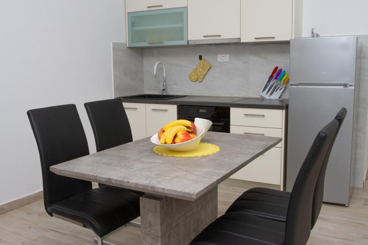 Unforgettable Sea View Apartments Bakota Podstrana Exterior foto